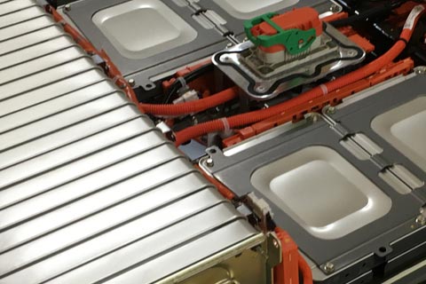 楚雄彝族磷酸电池回收-上门回收动力电池|高价铅酸蓄电池回收